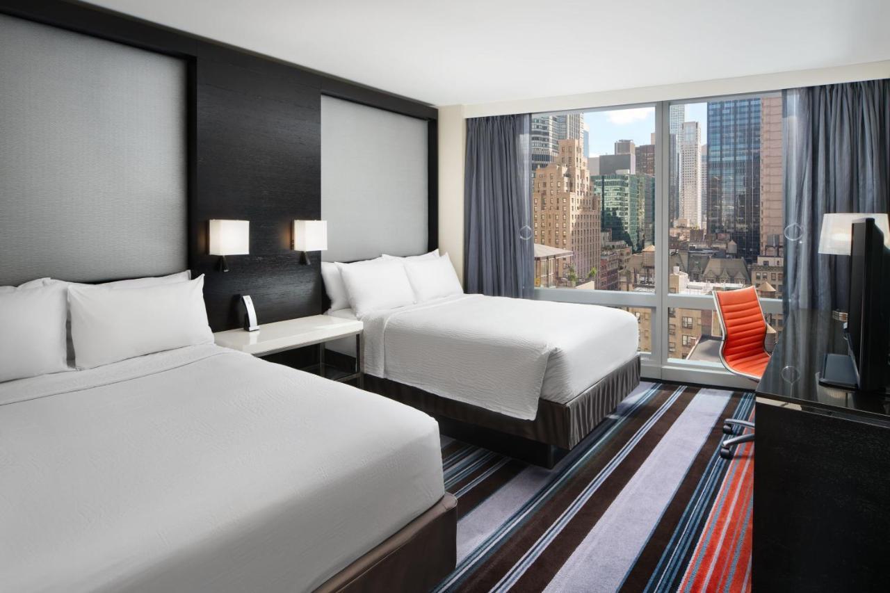 Courtyard By Marriott New York Manhattan/Central Park Hotel Exterior foto