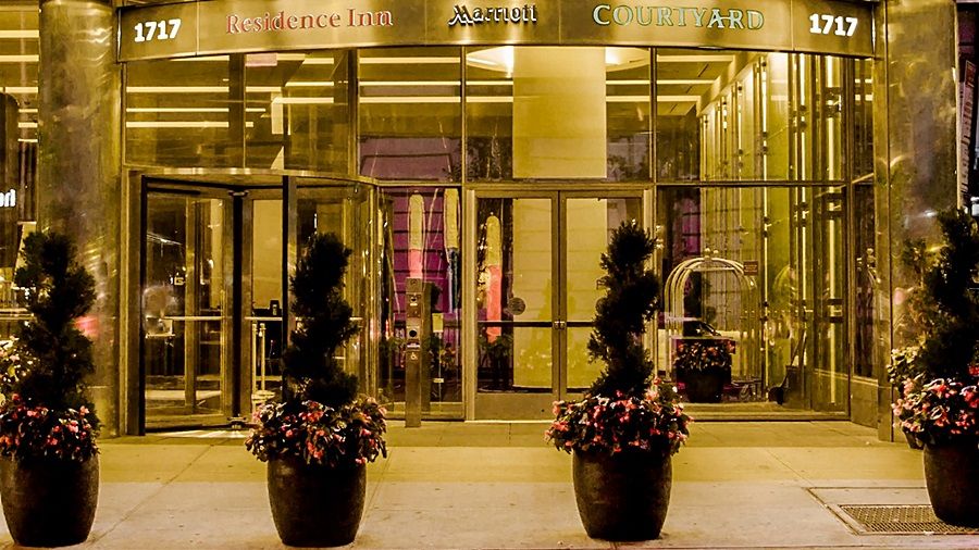 Courtyard By Marriott New York Manhattan/Central Park Hotel Exterior foto